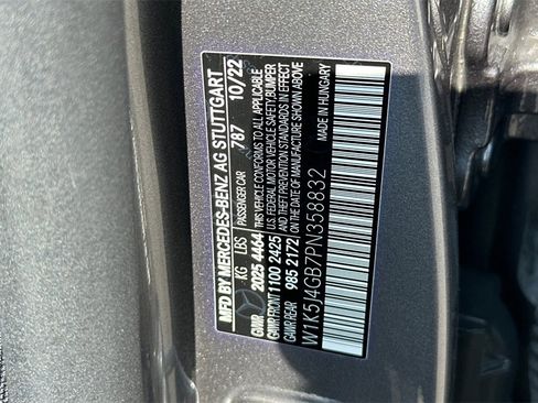 Used 2023 Mercedes-Benz CLA 250 image 35