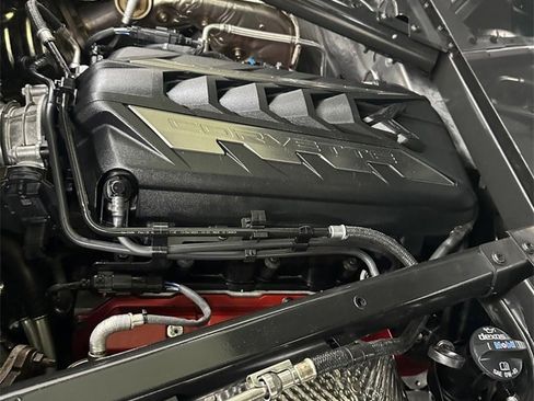 Used 2024 Chevrolet Corvette Stingray Coupe w/ 1LT image 31