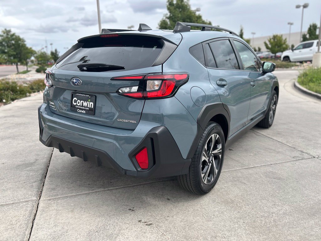 Used 2024 Subaru Crosstrek 2.0i Premium AWD/4WD image 8
