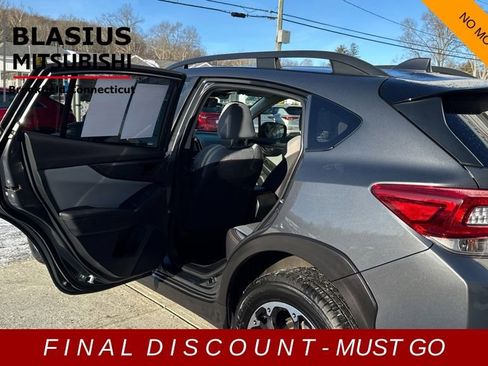 Used 2023 Subaru Crosstrek 2.0i Premium image 19