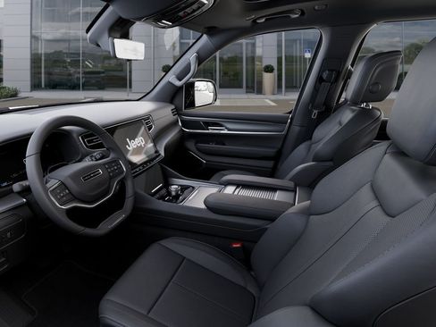 New 2026 Jeep Grand Wagoneer Limited w/ Premium Group II image 24