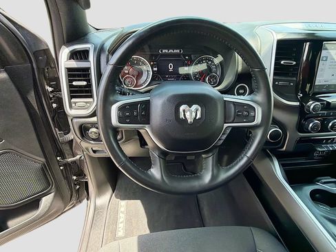Used 2022 RAM 1500 Big Horn AWD/4WD image 11
