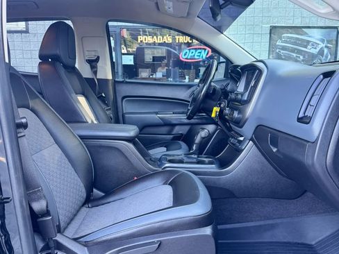 Used 2019 Chevrolet Colorado Z71 AWD/4WD image 14