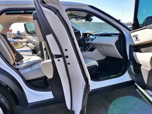 Used 2023 Land Rover Range Rover Velar S image 10