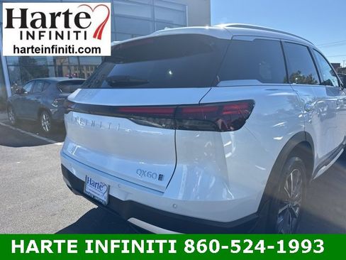 New 2026 INFINITI QX60 Luxe w/ Cargo Package image 3