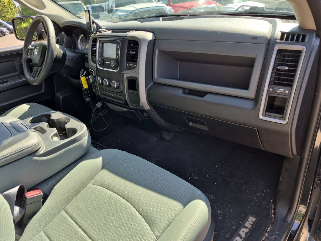 Used 2018 RAM 1500 Express w/ Wheel & Sound Group AWD/4WD image 17