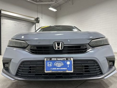 Used 2024 Honda Civic Touring image 10