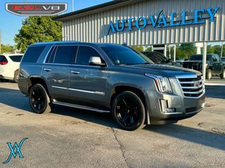 Used 2020 Cadillac Escalade Luxury AWD/4WD video 1