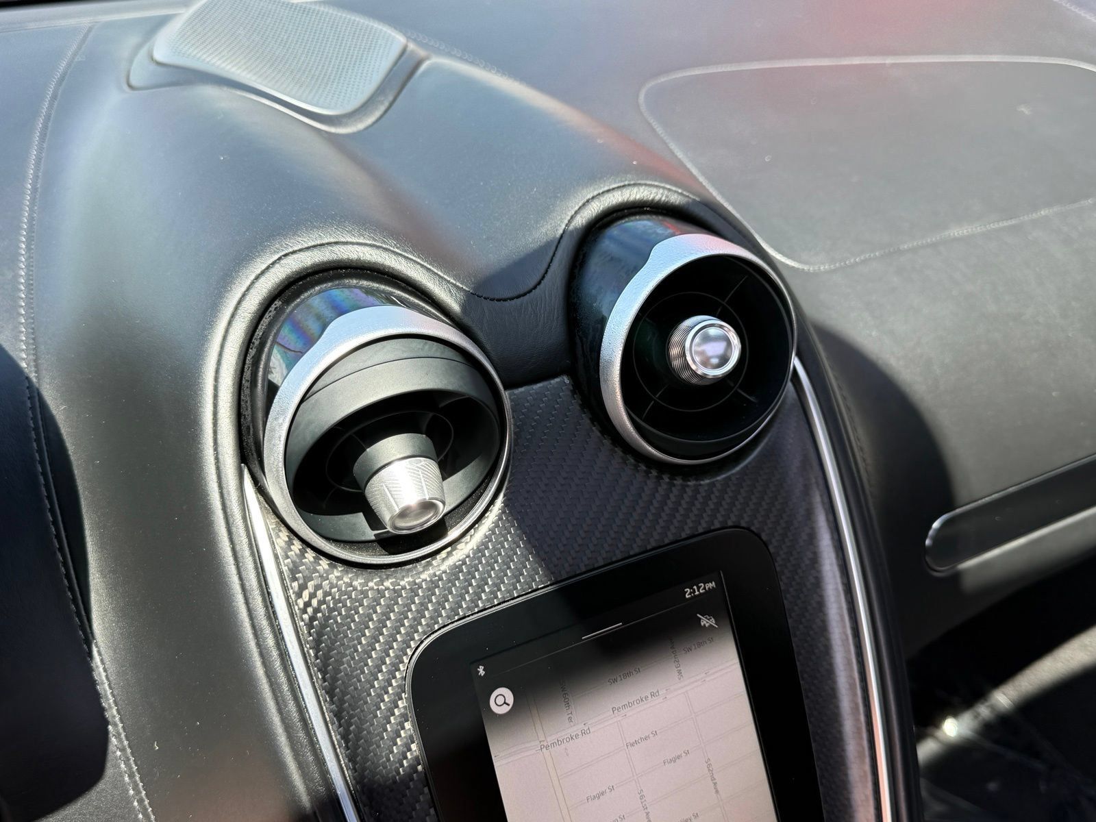 Used 2020 McLaren GT RWD image 29