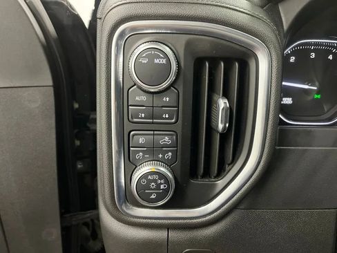Used 2022 GMC Sierra 2500 SLE w/ SLE Convenience Package AWD/4WD image 25