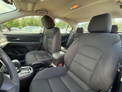 Used 2015 Chevrolet Cruze LT FWD image 20