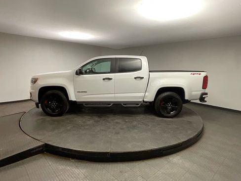 Used 2018 Chevrolet Colorado LT w/ Redline Special Edition image 4