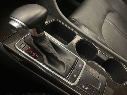 Used 2016 Kia Optima EX w/ Premium Package image 10