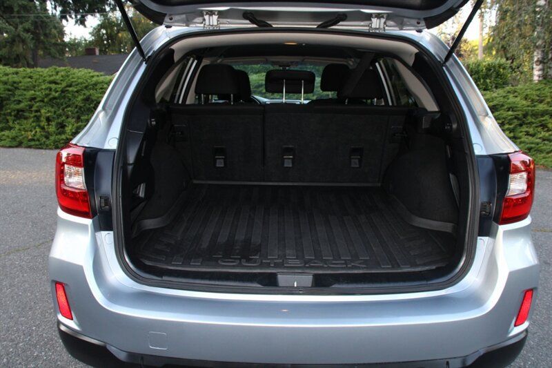 Used 2016 Subaru Outback 2.5i Premium AWD/4WD image 17