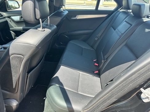 Used 2008 Mercedes-Benz C 300 Sedan image 13