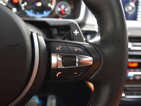 Used 2016 BMW X5 M image 24