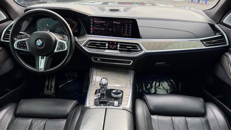 Used 2019 BMW X7 xDrive50i w/ Dynamic Handling Package AWD/4WD image 17