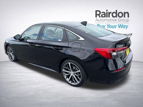 Used 2024 Honda Civic Touring image 5
