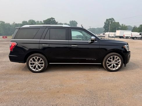 Used 2019 Ford Expedition Platinum AWD/4WD image 8