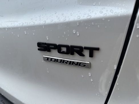 Used 2025 Honda CR-V Sport Touring image 8
