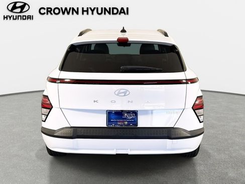 Certified 2024 Hyundai Kona SEL image 6