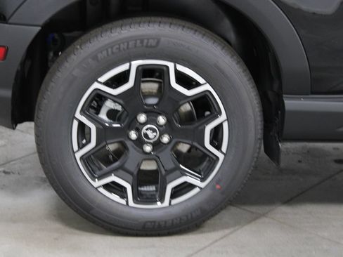 New 2026 Ford Bronco Sport Outer Banks AWD/4WD image 12