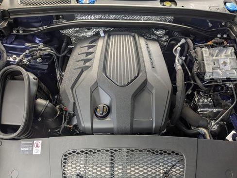 New 2026 Porsche Macan image 29