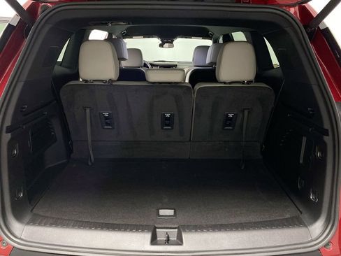 Used 2024 GMC Acadia Elevation w/ Trailering Package image 24