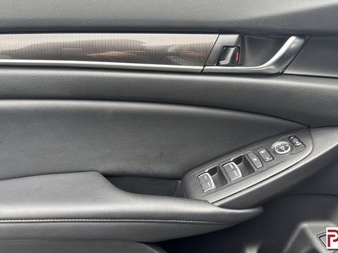 Used 2021 Honda Accord Sport Special Edition image 11