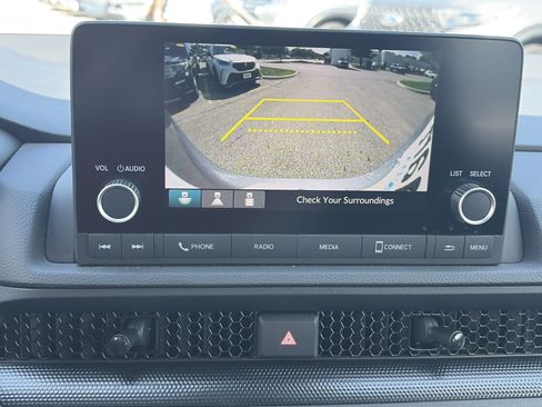 Used 2024 Honda CR-V LX image 30