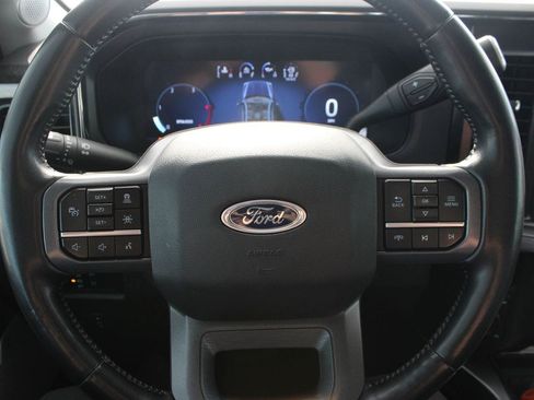 Used 2023 Ford F350 Lariat w/ Lariat Ultimate Package AWD/4WD image 13