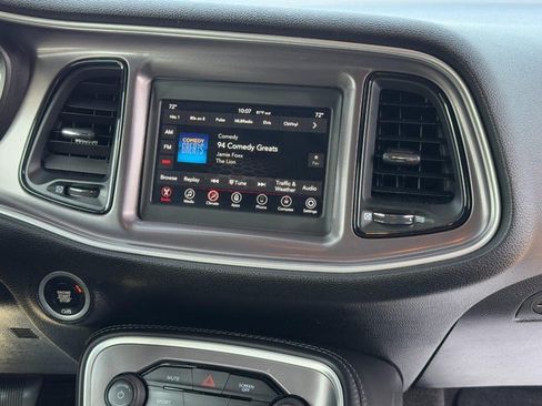 Used 2022 Dodge Challenger SXT RWD image 16