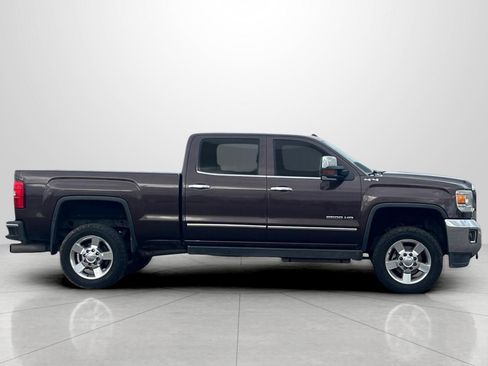 Used 2016 GMC Sierra 2500 SLT w/ Duramax Plus Package image 3