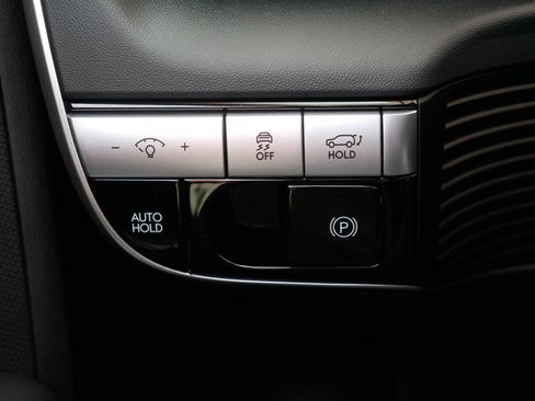 Used 2024 Hyundai Ioniq 5 SEL image 25