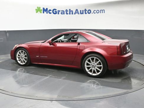 Used 2007 Cadillac XLR V RWD image 21