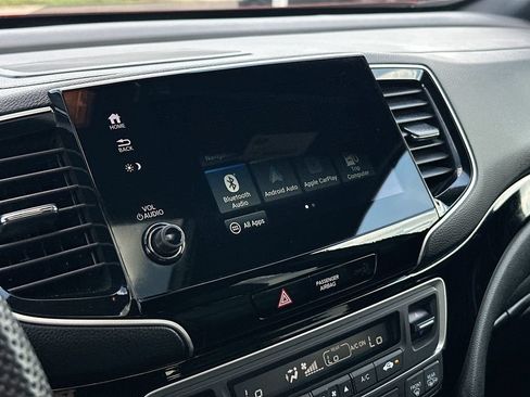 Used 2023 Honda Passport Elite image 13