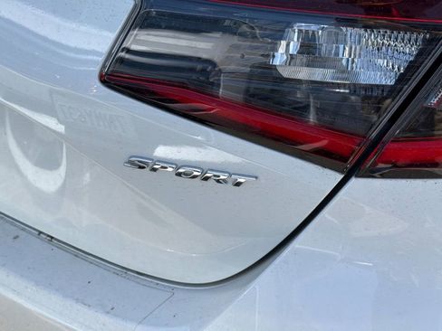 Certified 2024 Honda Civic Sport image 7