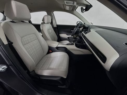 Certified 2024 Honda HR-V LX image 24