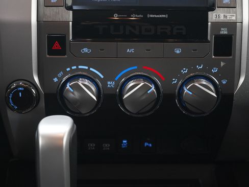 Used 2021 Toyota Tundra SR5 w/ Trail Edition image 20