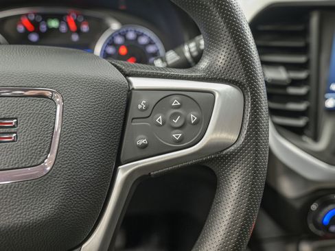 Used 2023 GMC Acadia SLE w/ Driver Convenience Package image 20