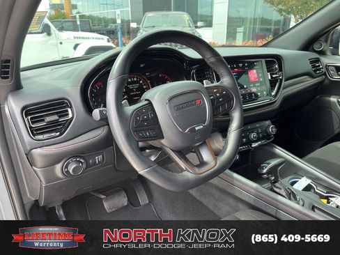 Used 2025 Dodge Durango GT w/ Blacktop Package AWD/4WD image 6