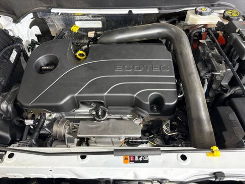 Used 2023 Chevrolet Equinox LT FWD image 45