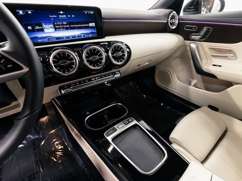 Used 2026 Mercedes-Benz CLA 250 CLA 250 image 14