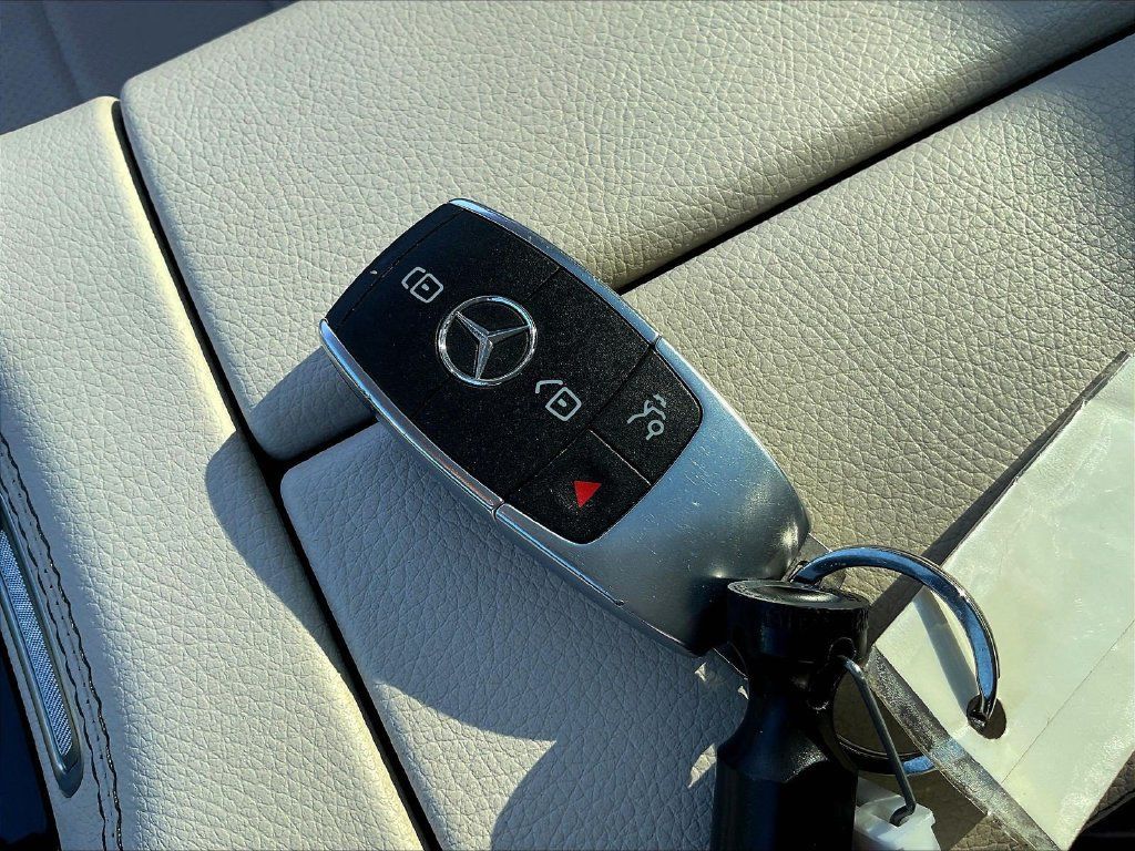 Used 2022 Mercedes-Benz GLE 350 image 34