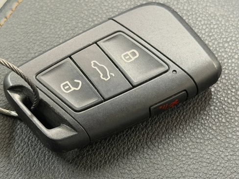 Used 2026 Volkswagen Taos S FWD image 20