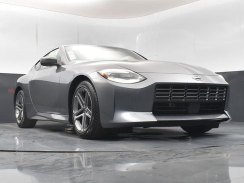 New 2025 Nissan Z Sport w/ Floor Mat Package image 31