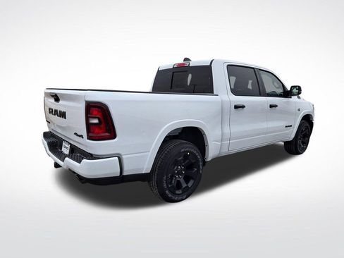 New 2026 RAM 1500 4x4 Crew Cab image 3