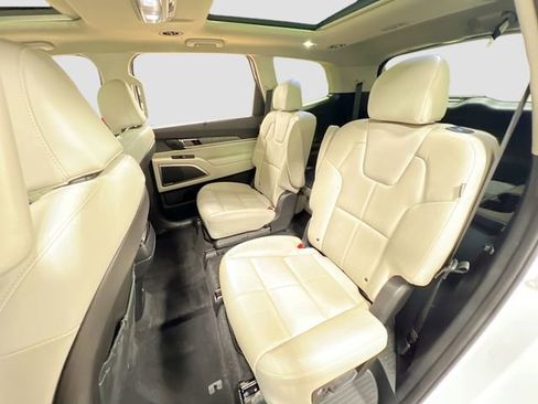 Certified 2023 Kia Telluride SX image 26