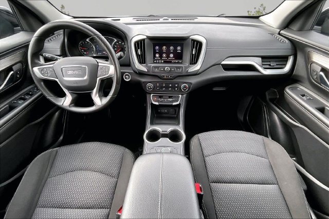 Used 2024 GMC Terrain SLE w/ Elevation Edition FWD image 14