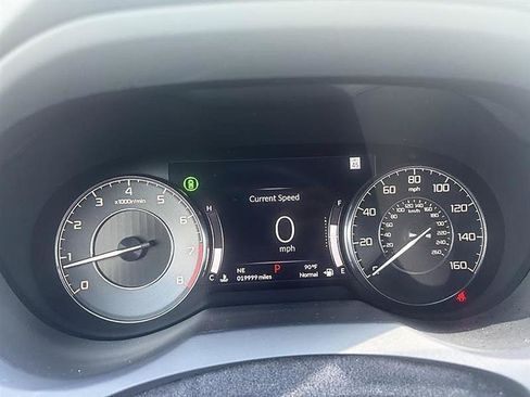 Used 2025 Acura RDX SH-AWD image 14